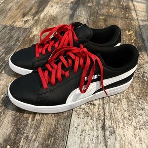 Puma men’s shoes smash V2 black red white